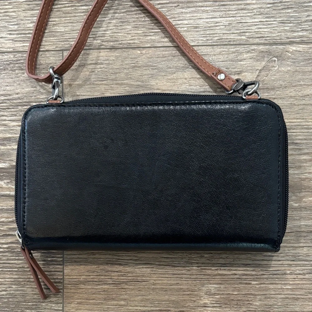 The Sak Large Smartphone Crossbody and Wristlet Leather Wallet Black and Brown